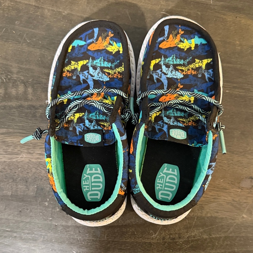 Hey Dude Toddler size 9 Shark-Print